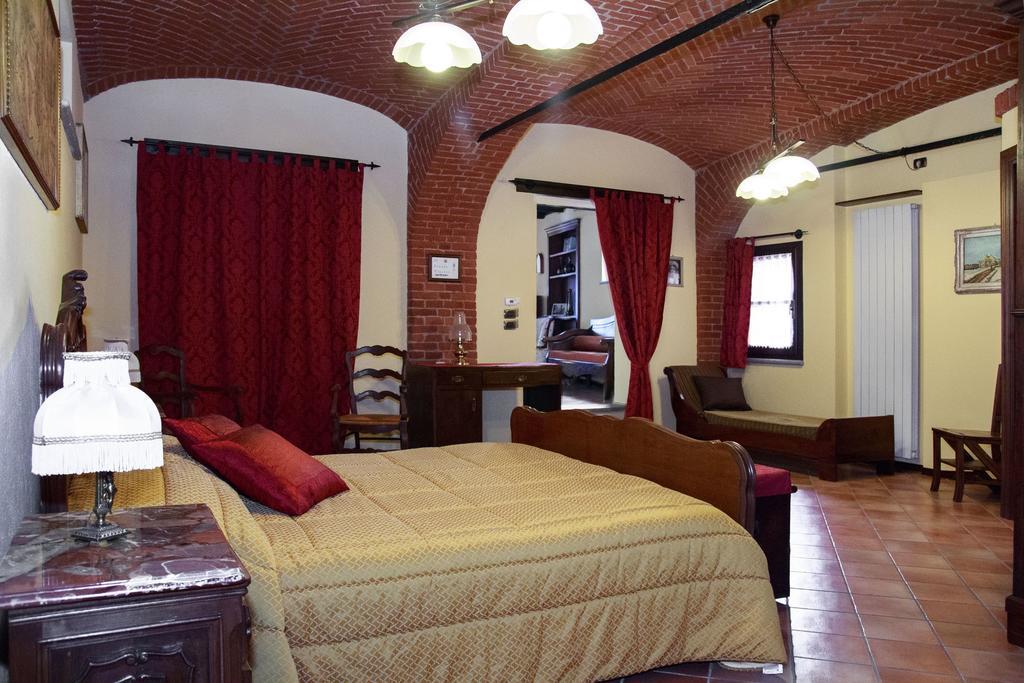 Airasca Casa Del Grande Vecchio Bed & Breakfast エクステリア 写真