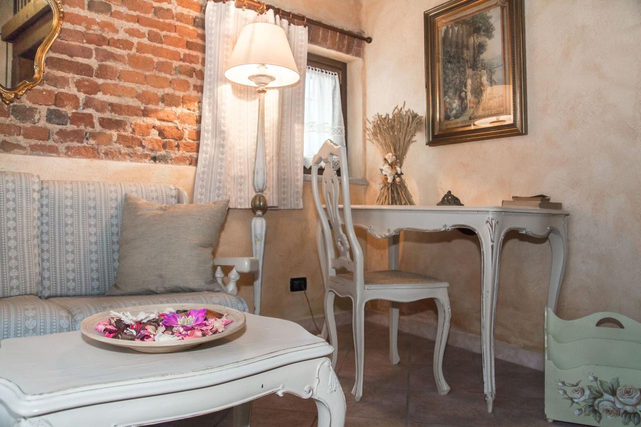 Airasca Casa Del Grande Vecchio Bed & Breakfast エクステリア 写真
