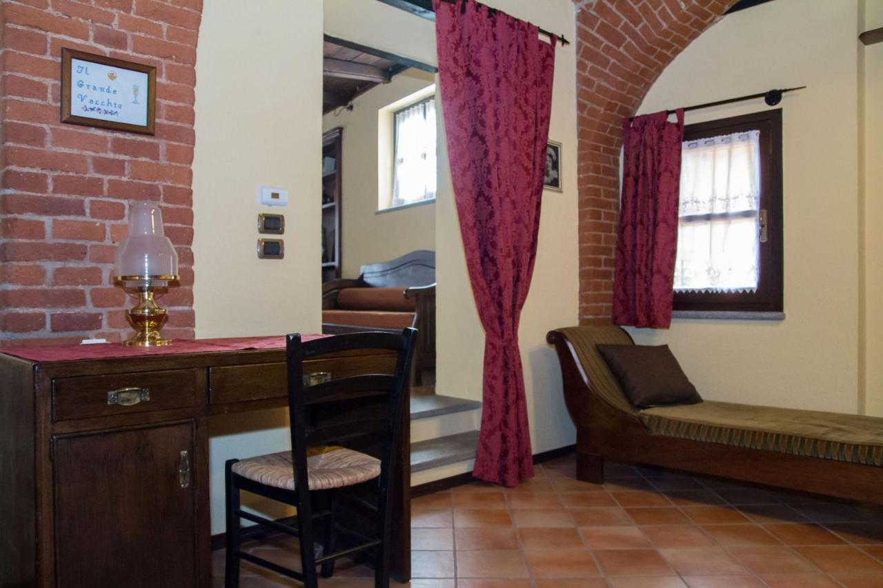 Airasca Casa Del Grande Vecchio Bed & Breakfast エクステリア 写真