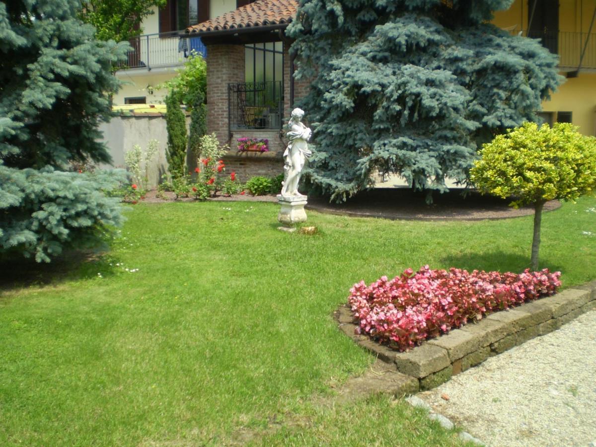 Airasca Casa Del Grande Vecchio Bed & Breakfast エクステリア 写真